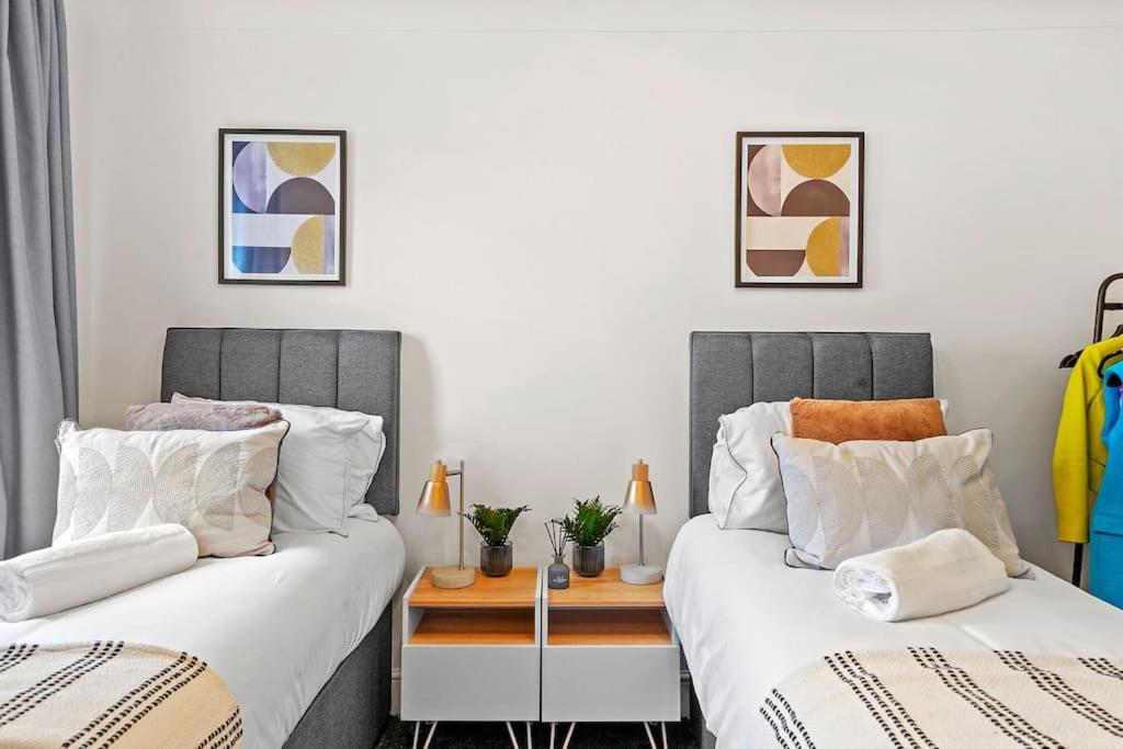 Cosy Apartment 5 Guests 3 Beds 1 Sofa Bed Lewisham Londra Exterior foto
